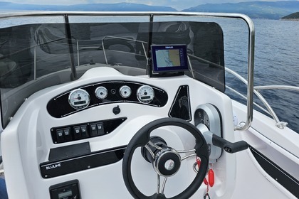 Charter Motorboat BLULINE 21 OPEN Rabac