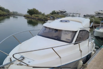 Hire Motorboat Quicksilver 640 week-end Agde