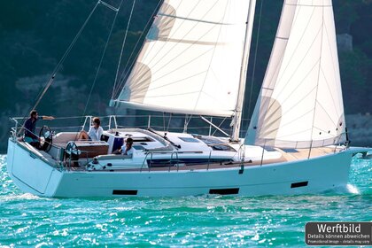 Ενοικίαση Ιστιοπλοϊκό σκάφος Dufour Yachts Dufour 390 Πούλα