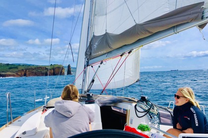 Alquiler Velero Jeanneau Sun Odyssey 379 Distrito de Ponta Delgada