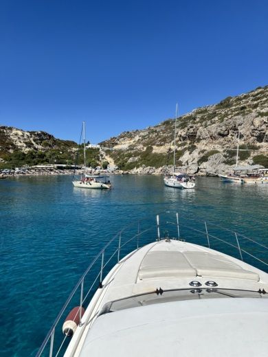 Родос Motorboat Azimut Azimut 58 alt tag text