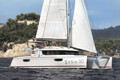 Verhuur Catamaran Fountaine Pajot Saba 50 MAESTRO CREW 5 CABINES Ajaccio