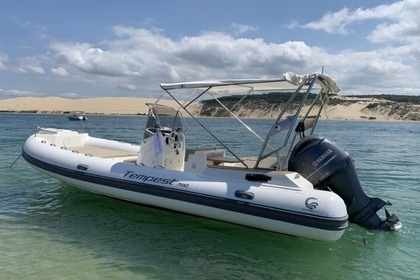 Rental RIB Capelli Capelli Tempest 700 Saint-Cyprien Plage