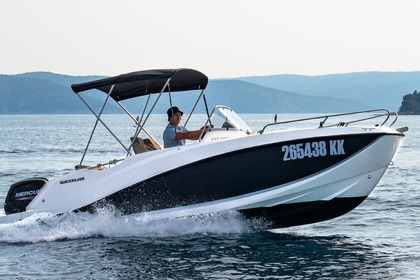 Noleggio Barca a motore Quicksilver Activ 555 Open Veglia