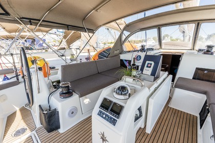 Ενοικίαση Ιστιοπλοϊκό σκάφος Jeanneau Sun Odyssey 490 Πάρος