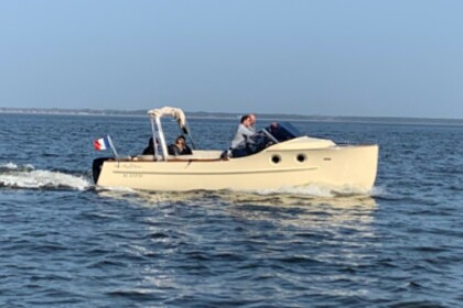 Charter Motorboat Oudhuijzer 700 Cabine Arcachon