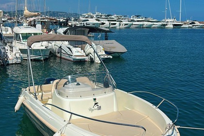 Charter Motorboat Jeanneau Cap Camarat 555 Style Mandelieu-La Napoule