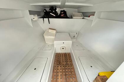 Charter Motorboat Yamaha Fastboat Komodo