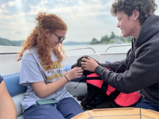 Stockholm Motorboat Jeanneau Merry Fisher 755 alt tag text