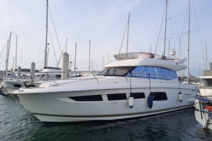 Rental Motorboat Beneteau Prestige 500 Pornichet