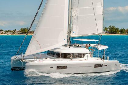 Rental Catamaran Lagoon-Bénéteau Lagoon 42 - 3 + 1 cab. Rogoznica