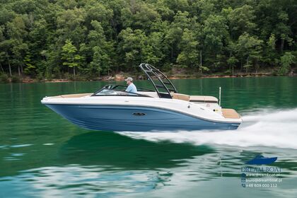 Hire Motorboat Sea Ray 230B SPXE Wilkasy