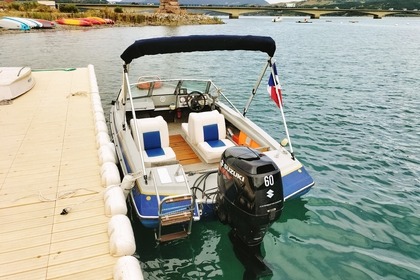 Location Bateau à moteur Suzuki 60 CV 4t Chorges