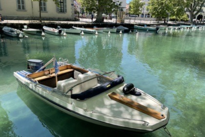 Rental Motorboat RHONE VERRE RV15 70ch Ancy