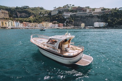 Alquiler Lancha Fratelli Aprea 32' HT Sorrento