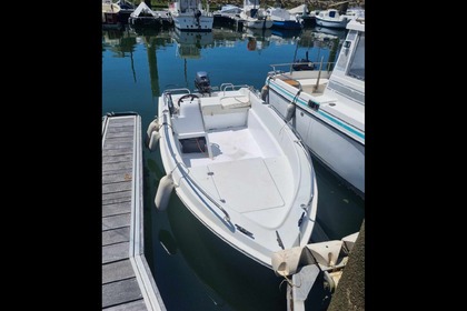 Location Bateau sans permis  Jeanneau Cap camarat Douarnenez