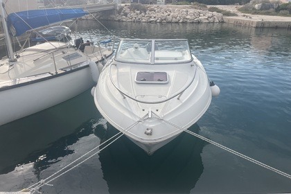 Hire Motorboat Quicksilver Cruiser 520 Marseille