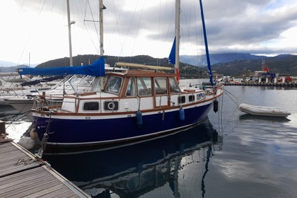 Miete Segelboot Nauticat 33 Saint-Florent