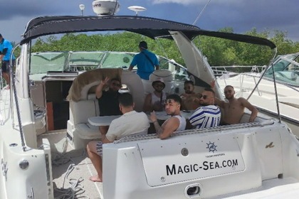 Rental Motorboat Sea Ray Sundancer Isla Mujeres