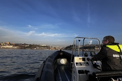 Charter RIB Valiant 7.5 Vila Nova de Gaia