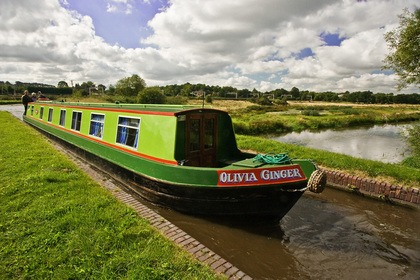 Rental Houseboats Classic Olivia Ginger Staffordshire
