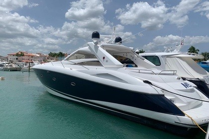 Rental Motorboat Sunseeker 55 La Romana