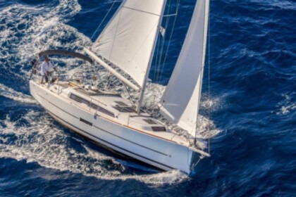 Hire Sailboat Dufour Dufour 360 Grand Large 2.20 draft Furnari