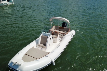 Miete RIB Zodiac Medline 6.8 Arcachon