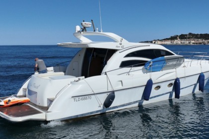 Rental Motorboat Innovazione e Progetti Alena 48 Hard Top Port Grimaud