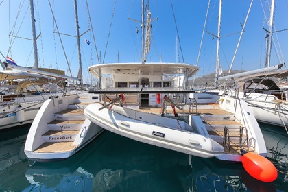 Verhuur Catamaran Lagoon-Bénéteau Lagoon 450 F - 4 + 2 cab. Lefkada