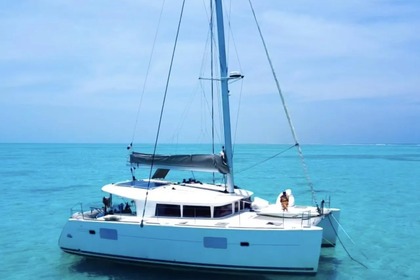 Verhuur Catamaran Lagoon Lagoon 400 Ibiza