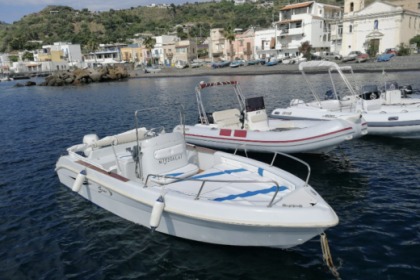Rental Boat without license  Saver 5,40 Barca a motore Lipari