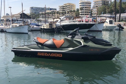 Charter Jet ski BOMBARDIER GTX PRO 130 Marbella