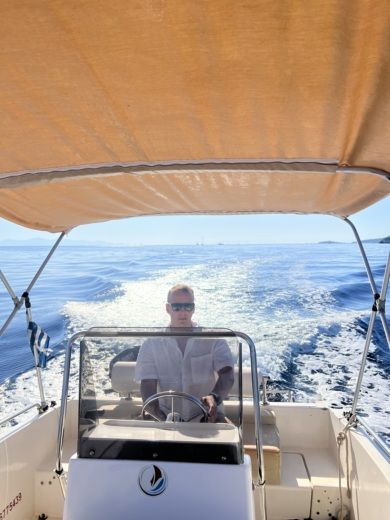 Paxi Without license POSEIDON 480 Bluewater alt tag text