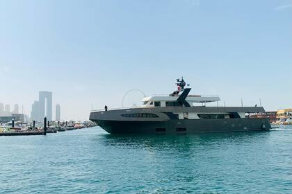 Rental Motor yacht Luxury 147 ft 45 Meters Yacht Dubai Marina