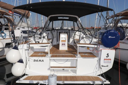 Verhuur Zeilboot BENETEAU OCEANIS 38.1 Biograd na Moru