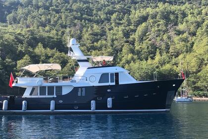 Hire Motorboat  Trawler 77 Bodrum