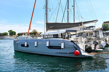 Charter Catamaran Excess Catamarans Excess 11 Pula