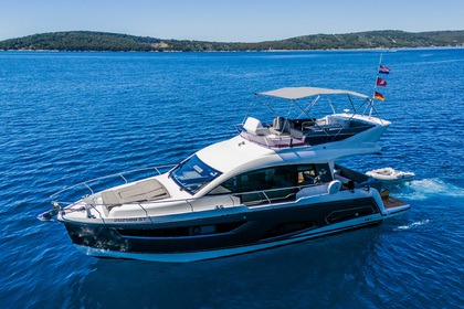 Alquiler Yate a motor Sealine Sealine F430 Kaštela