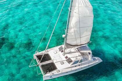 Rental Catamaran Ocean Voyager 440 Cancún