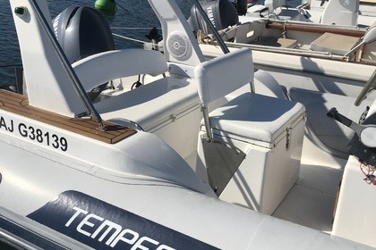 Verhuur RIB Capelli 6.25 Sari-Solenzara