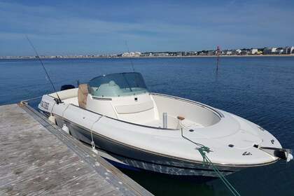 Rental Motorboat JEANNEAU Cap Camarat 715 open Suzuki V6 200cv Pornichet