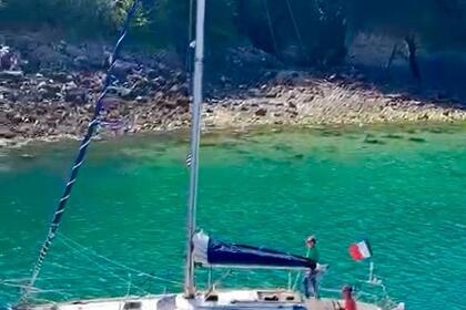 Noleggio Barca a vela Jeanneau Attalia 32 Dinard