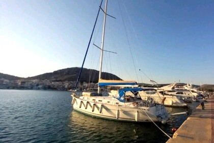 Charter Sailboat BENETEAU CYCLADES 43.4 Piraeus