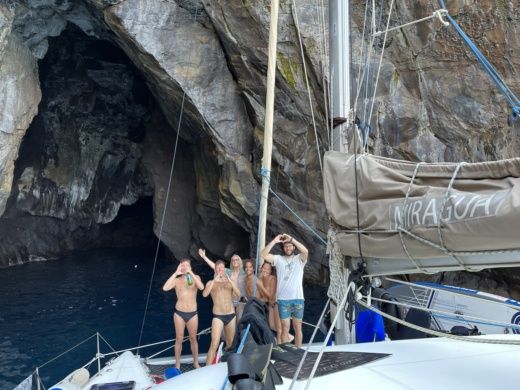 Milazzo Catamaran LAGOON 380 MIRAGUA alt tag text