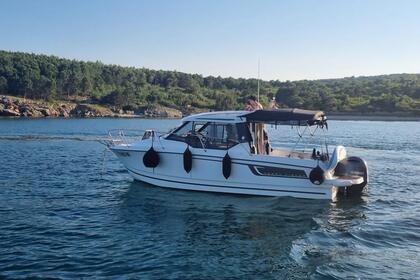 Charter Motorboat Jeanneau Merry Fisher 795 Crikvenica