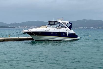 Charter Motorboat Regal 44.6 comodore Biograd na Moru