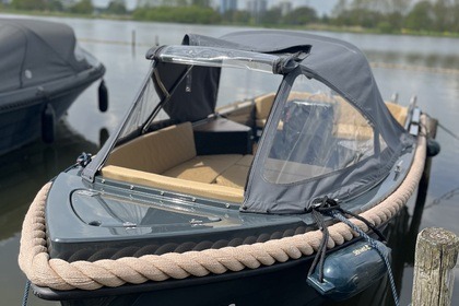 Rental Motorboat SilverYacht 495 Diemen
