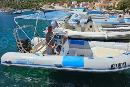 Charter RIB Maestral 5.80 Komiža