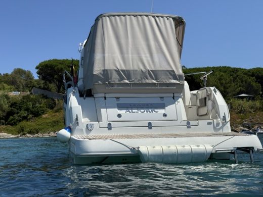 Motorboat JEANNEAU LEADER 30 Plattegrond van de boot